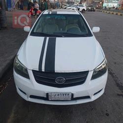 بي واي دي F3